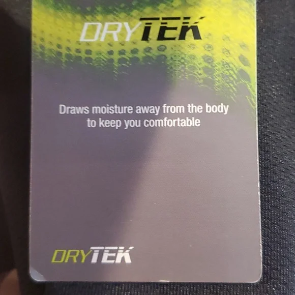 Tek Gear Dry Tek Workout Jacket. Size Medium Long Sleeved with Thumb Holes. - Picture 11 of 11